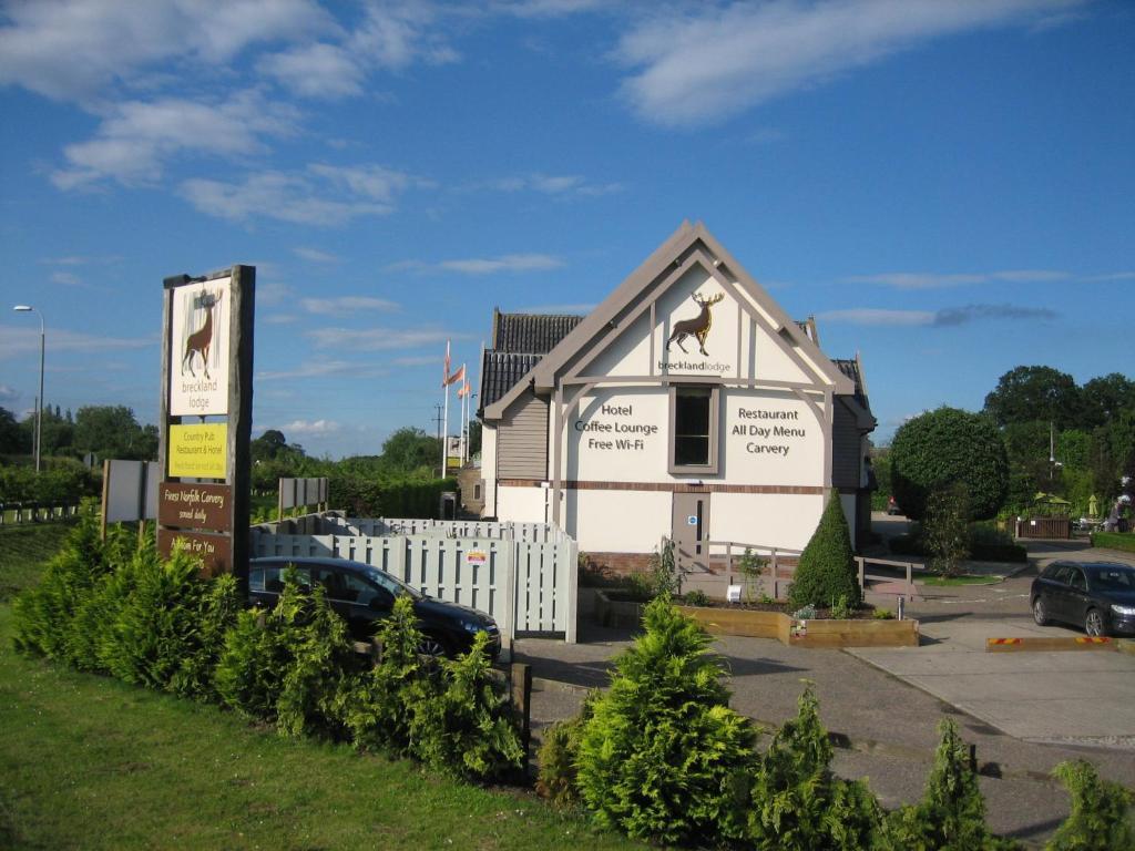 Breckland Lodge 아틀버러 외부 사진