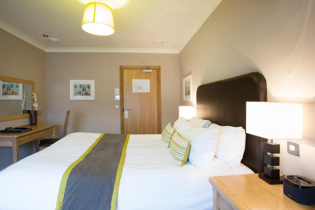 Breckland Lodge 아틀버러 객실 사진